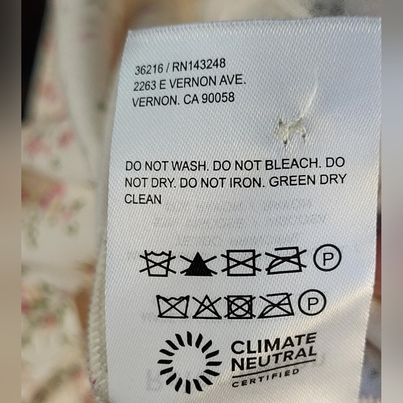 NWT Reformation Floral Chaylyn Long Sleeve Midi Dress - Size 4 - Picture 11 of 11